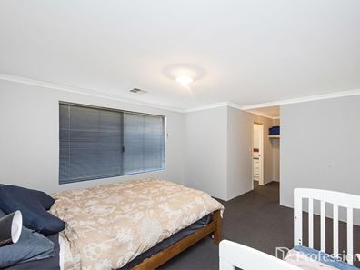 155 Tourmaline Boulevard, Byford WA 6122