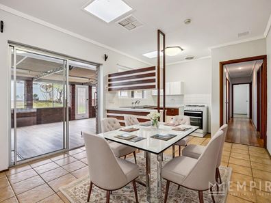 54 Sussex Street, Spearwood WA 6163