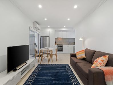 2/35 Orchid Street, Joondanna WA 6060