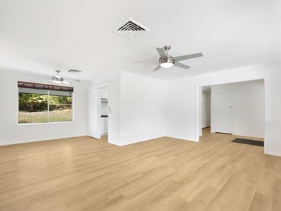 17 Yannarie Crescent, Dampier WA 6713