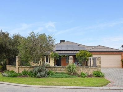 8 Tallering Drive, Ellenbrook WA 6069
