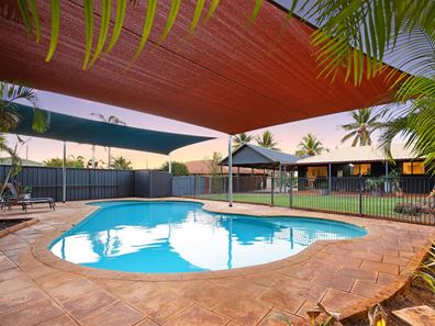 12 Hannan Crescent, Dampier WA 6713