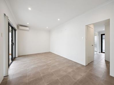 6/88 North Lake Road, Myaree WA 6154