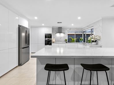 91 Aitken Drive, Winthrop WA 6150