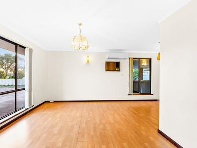 53 Marangaroo Drive, Marangaroo WA 6064