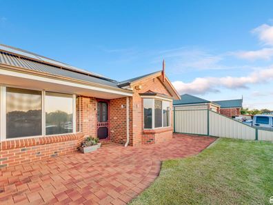 20 Hebrides Drive, Seville Grove WA 6112