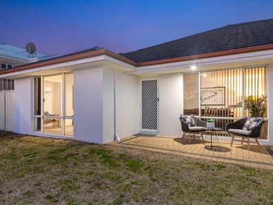 92 Hinchinbrook Avenue, Ridgewood WA 6030