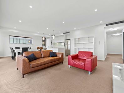 10/22 Eastbrook Terrace, East Perth WA 6004