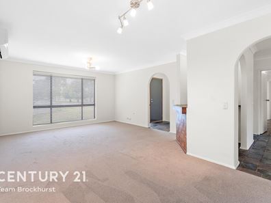 44 Goddard Way, Langford WA 6147