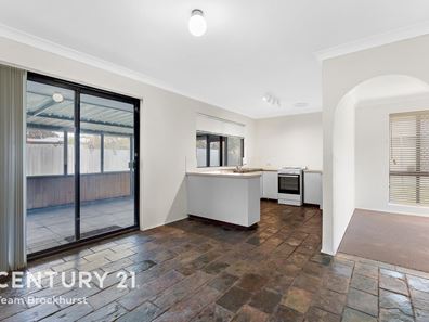 44 Goddard Way, Langford WA 6147