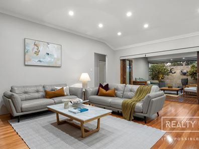 19 Tanami Way, Karrinyup WA 6018