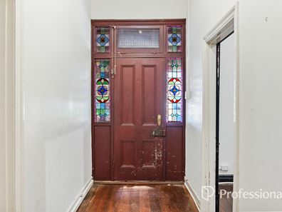 19 Spring Park Road, Midland WA 6056
