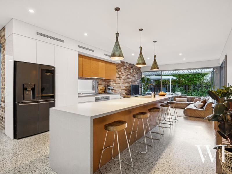 11 Glyde Street, East Fremantle WA 6158