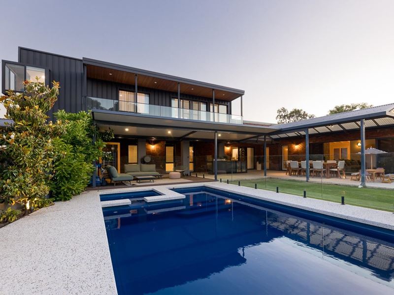 20 Campion Crescent, Attadale WA 6156