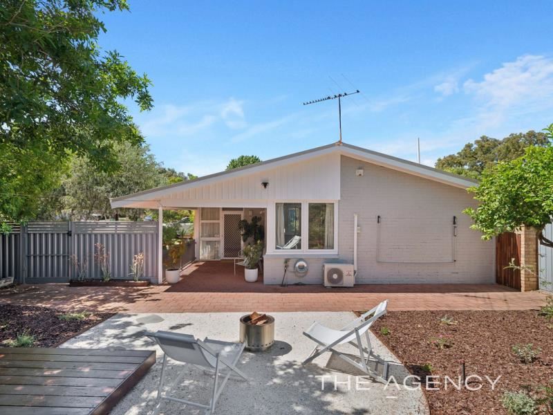 1/65 Glenelg Street, Applecross