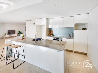 15b/29 Hastings Street, Scarborough WA 6019