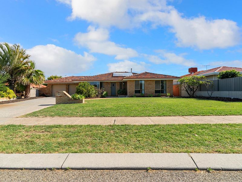 40 Dartford Crescent, Marangaroo WA 6064