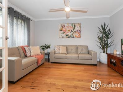 8 Dorrigo Way, South Lake WA 6164