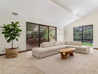 13 Vance Place, Bull Creek WA 6149