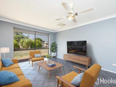 7 Nuytsia Place, Pinjarra WA 6208