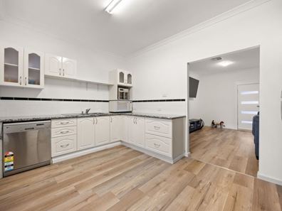 94 Armstrong Road, Wilson WA 6107