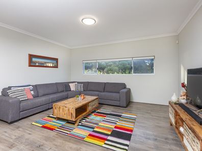 32B Campbell Street, Rivervale WA 6103