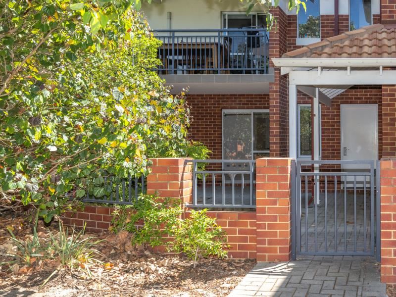 1/1 Fourth Avenue, Mount Lawley WA 6050