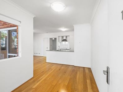 1/1 Fourth Avenue, Mount Lawley WA 6050