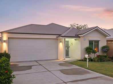 2/51 Amherst Road, Swan View WA 6056