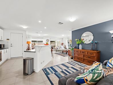 38 BROWN CRESCENT, Seville Grove WA 6112