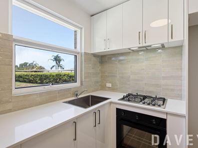 3/55 Deanmore Road, Scarborough WA 6019