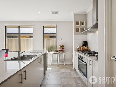 15 Cascade Road, Wandi WA 6167
