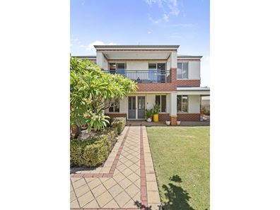 27 Rufford Lane, Canning Vale WA 6155