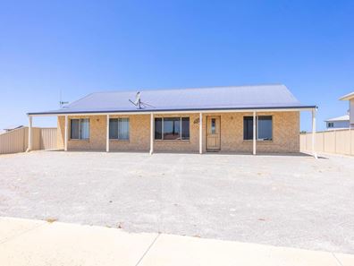 7 Worthington Street, Green Head WA 6514