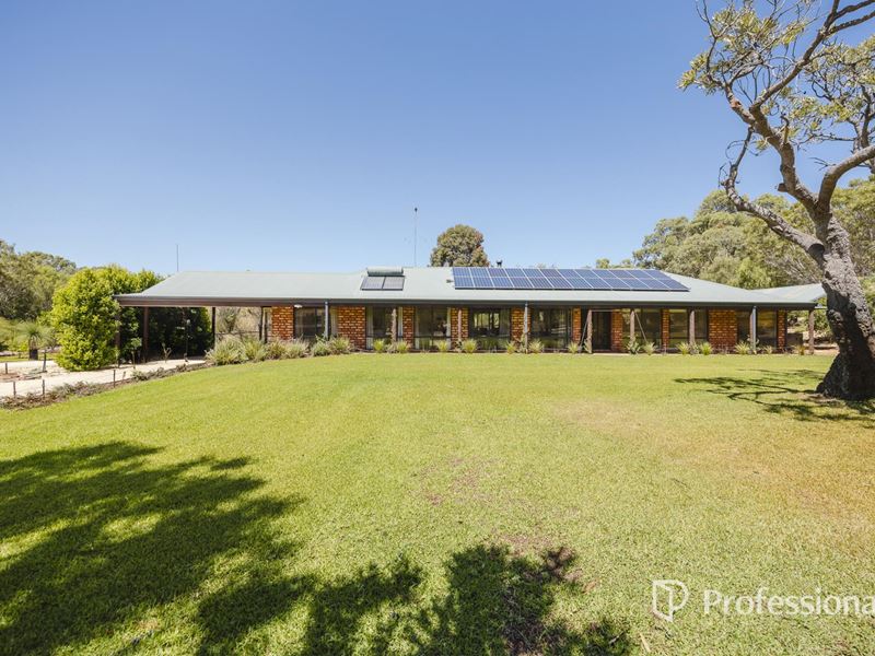 65 Harvest Circle, Two Rocks WA 6037