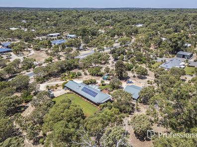 65 Harvest Circle, Two Rocks WA 6037