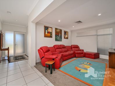 16 Biesiot  Street, Carey Park WA 6230