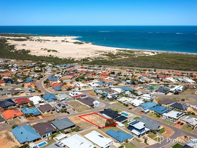 3 Basile Court, Wandina WA 6530