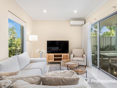 1/6 Cumberland Way, Bassendean WA 6054