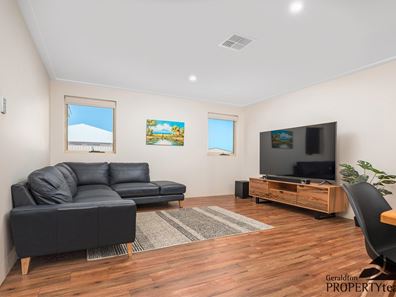 20 Strathalbyn Road, Strathalbyn WA 6530