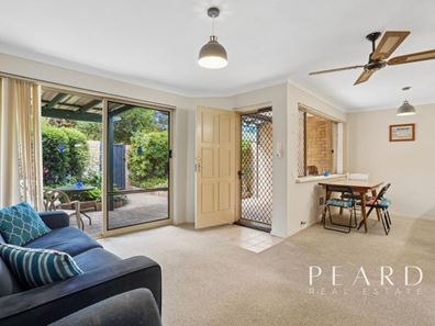 4/161 Abbett Street, Scarborough WA 6019