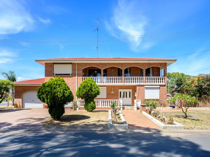 11 Fairway Court, East Bunbury