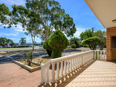 11 Fairway Court, East Bunbury WA 6230