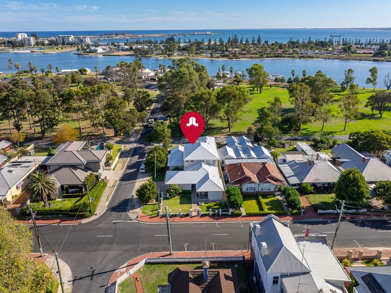 50 Stirling Street, Bunbury WA 6230