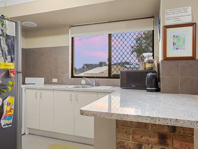 9B Ibsen Court, Spearwood WA 6163