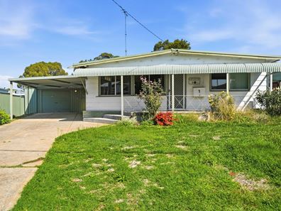 1 Karrul Way, Greenfields WA 6210