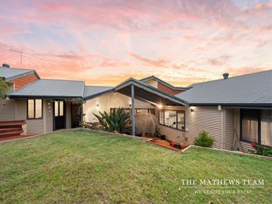 35 Angorra Road, Mount Nasura WA 6112
