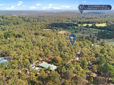 32 Equestrian Avenue, Bedfordale WA 6112