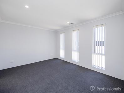 189 Leeward Avenue, Eglinton WA 6034