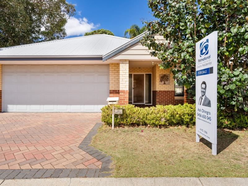 22 Zamia Loop, Wannanup WA 6210